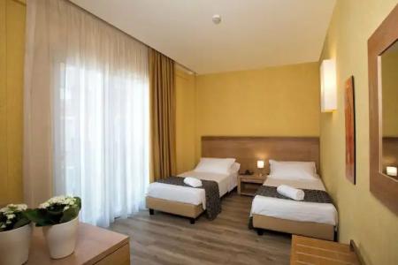 Yachting Palace - 29