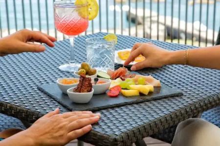 Yachting Palace - 11