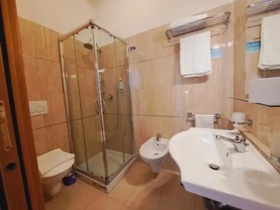 Butterfly Wellness & Spa - 76