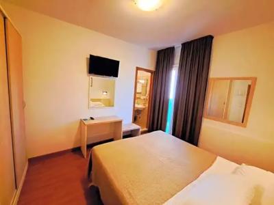 Butterfly Wellness & Spa - 91