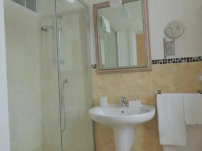 B&B Nike - Rooms Only - 114