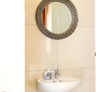 Tilla's Guesthouse - 18