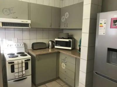 Tilla's Guesthouse - 10