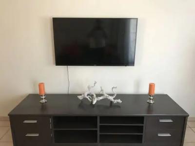 Tilla's Guesthouse - 0