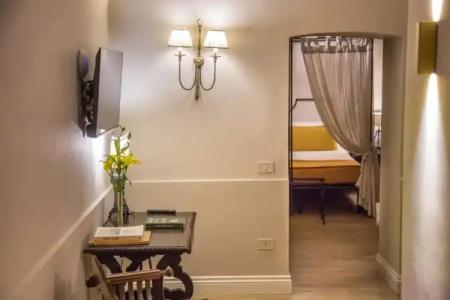 Palazzo Arone dei Baroni di Valentino - 47