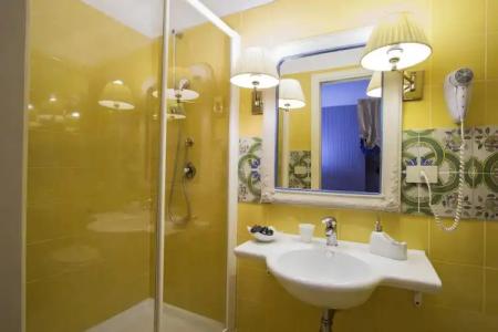 Palazzo Arone dei Baroni di Valentino - 129