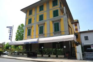 Hotel Savona, Montecatini-Terme