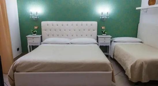 Blu Mediterraneo Bed  Breakfast - 4