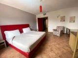 Standard Double room with partial view
