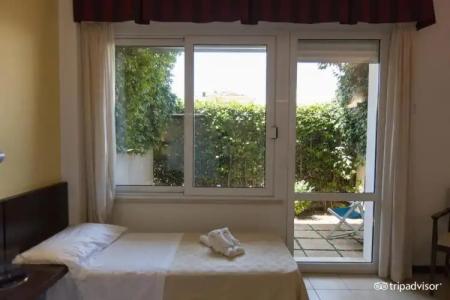 SeaPark Family Resort & Spa - 21