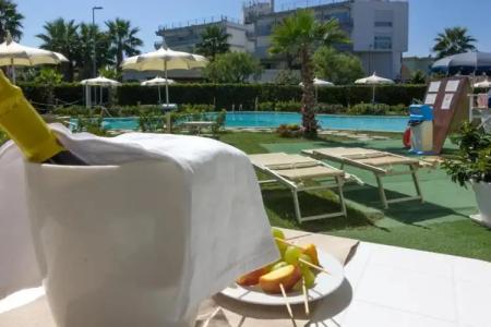 SeaPark Family Resort & Spa - 35