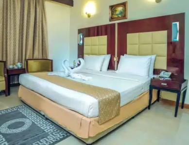 Sun & Sands Sea View - 24