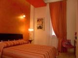 Deluxe Triple room with garden view