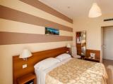 Standard Double room with lake view