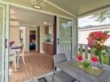 2 Bedrooms Bungalow