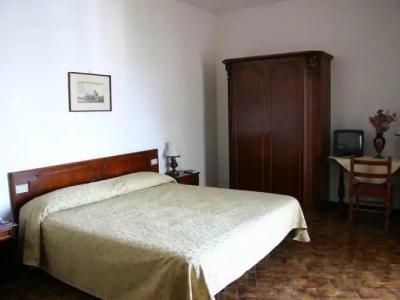 Giulivo & Village - 4