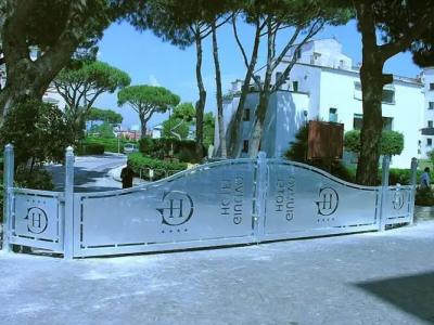 Giulivo & Village - 23