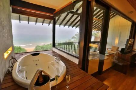 Temple Tree Resort & Spa - 79