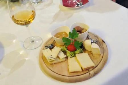 Maison Tissiere et Cuisine - 5