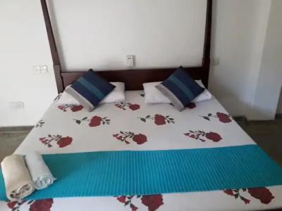 Hikkaduwa Sea Front - 29