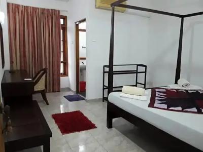 Hikkaduwa Sea Front - 56