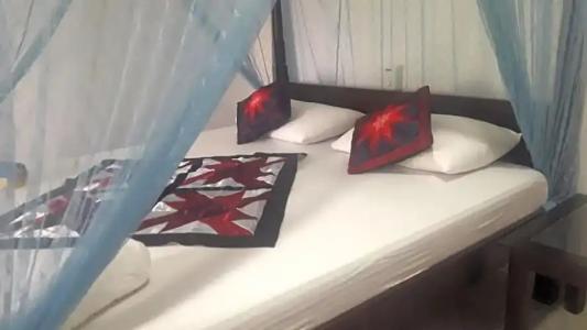 Hikkaduwa Sea Front - 60