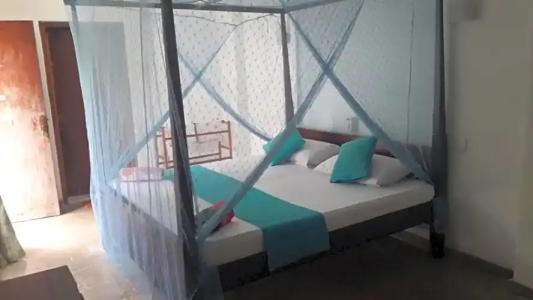 Hikkaduwa Sea Front - 47