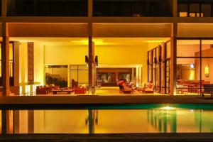 Grand Beach, Wadduwa