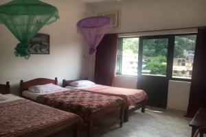 Majestic Tourist Hotel, Kandy