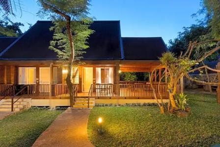 Occidental Paradise - 47