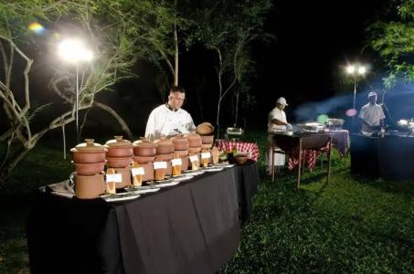 Occidental Paradise - 27