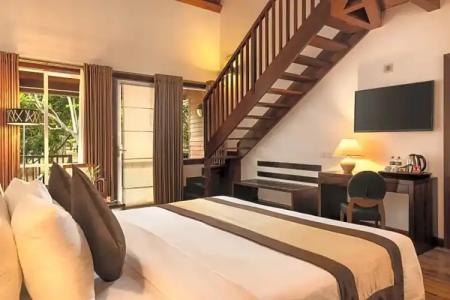 Occidental Paradise - 42