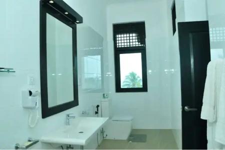 Lagoon Paradise Beach Resort - 88