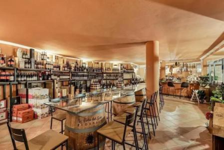 la Pietra Restaurant - 23