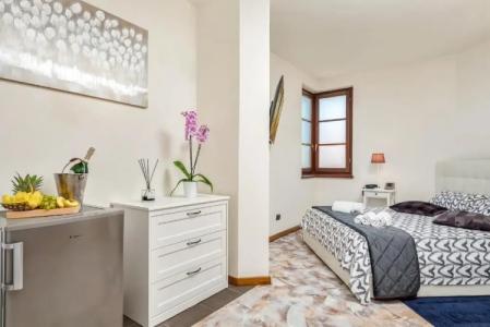 la Pietra Restaurant - 37