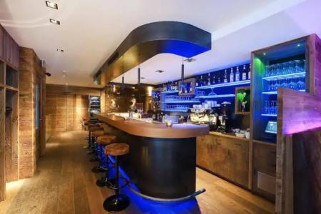 PETE - Alpine Boutique - 18