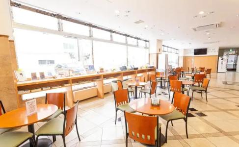 Toyoko Inn Hokkaido Asahikawa Ekimae Ichijo Dori - 16