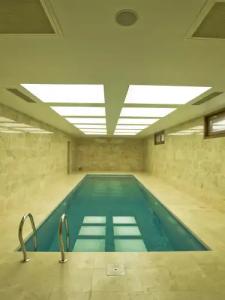 Grand Nur Plaza - 9