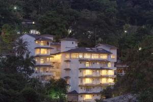 Oak Ray Serene Garden Hotel, Kandy