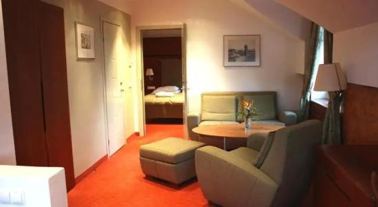 Embassy Balatonas - 1