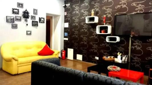 Pogo Hostel - 4