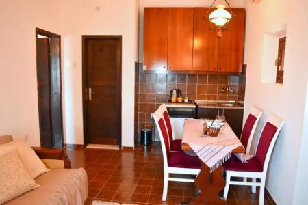 Kulla e Balshajve - 12