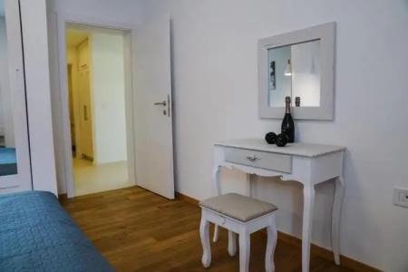 Apartments Bazar - 124