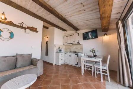 Apartments Bazar - 50