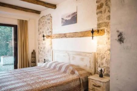 Apartments Bazar - 80