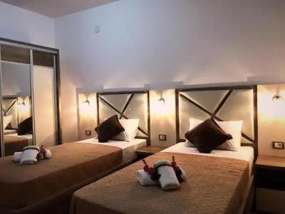 Blue Star Apartments - 84