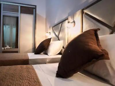 Blue Star Apartments - 83