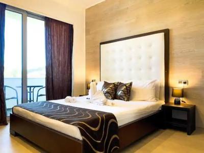 Residence Apartments - 55