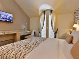 Standard Double room with land view