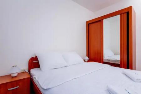 Apartments Jovan - 93